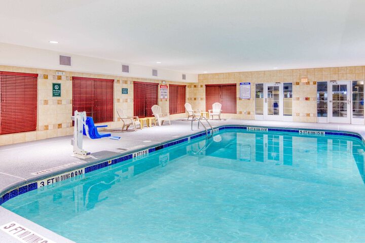 Pool 6 of 40