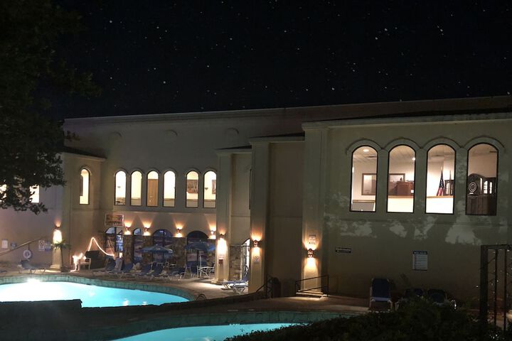 Pool 6 of 125