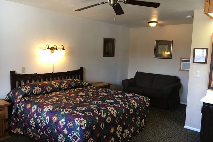 Room 25 of 44