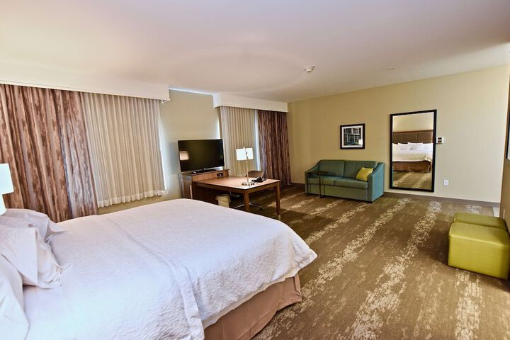 Room 44 of 59