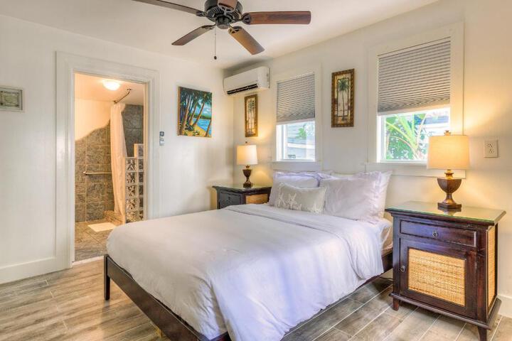 Key West Harbor Inn - Adults Only