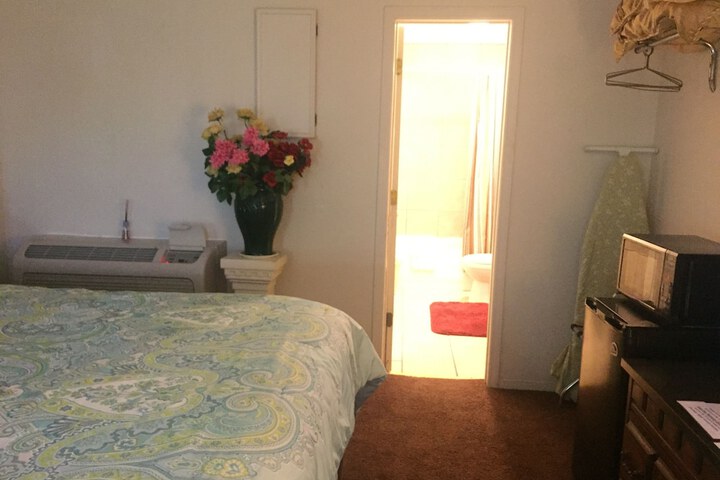 Room 41 of 63
