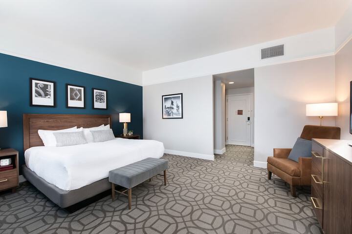 Magnolia Hotel Omaha