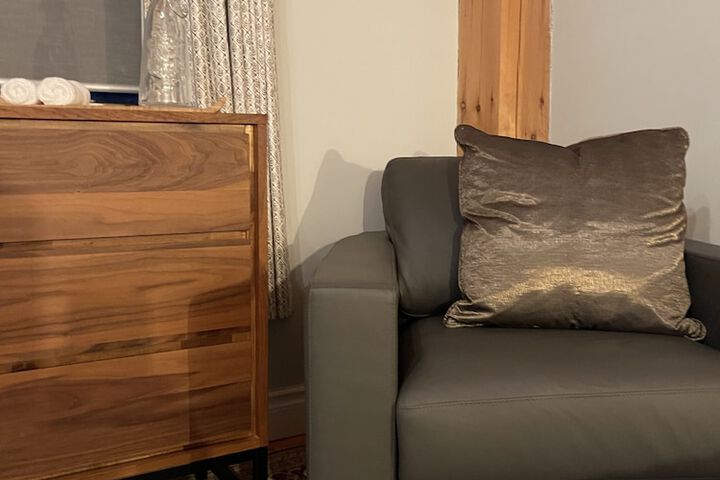Room 13 of 39