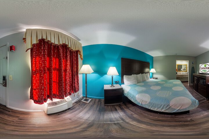 Room 22 of 37
