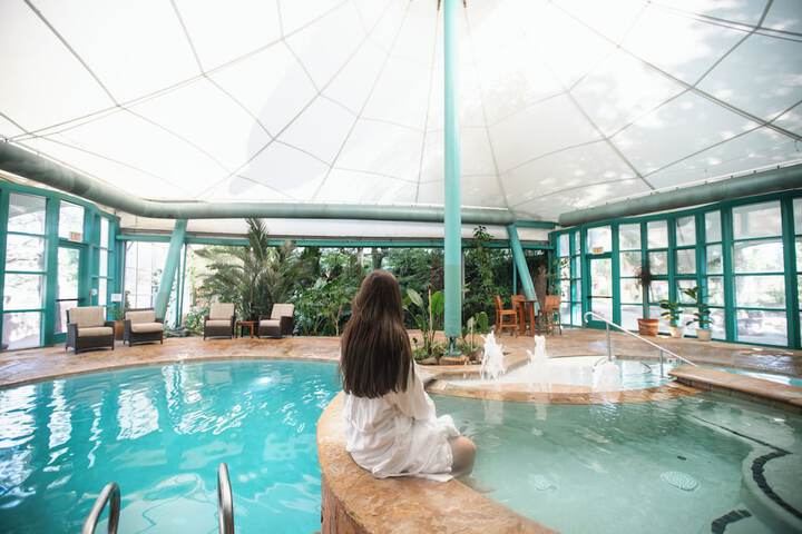 El Monte Sagrado Living Resort & Spa