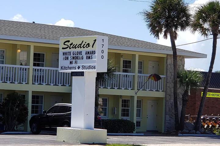 Hotel 4 of 33