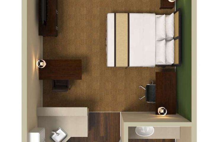 Room 22 of 38