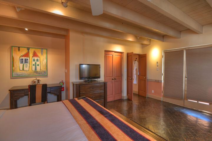 Room 25 of 75