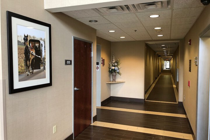 Ballroom/Hall 59 of 69