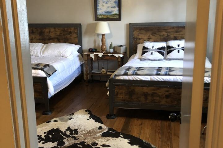 Room 25 of 64