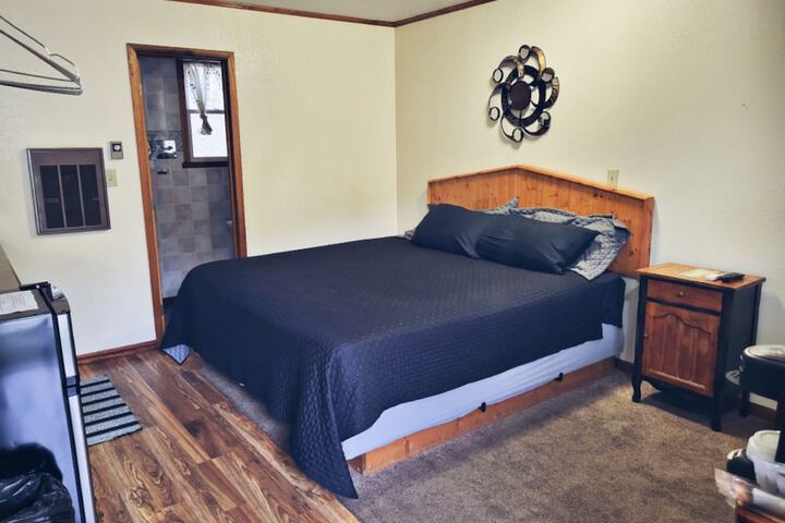 Room 25 of 54
