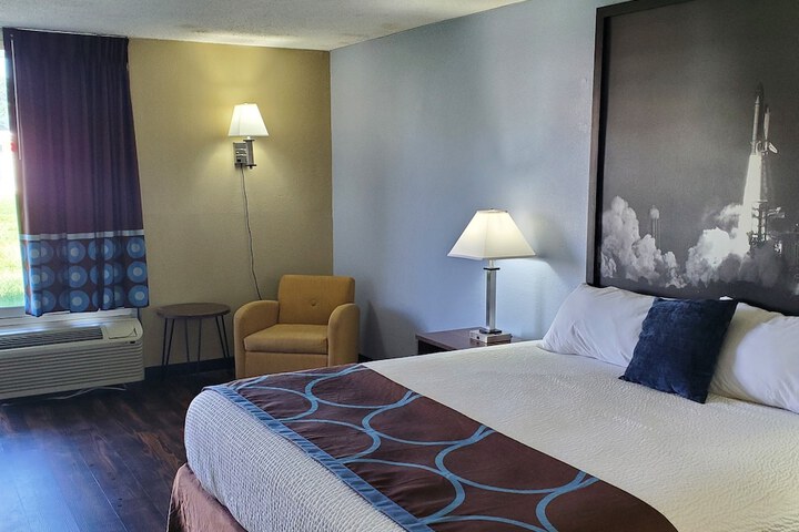 Room 38 of 67