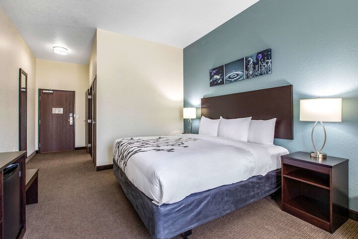 Room 20 of 52