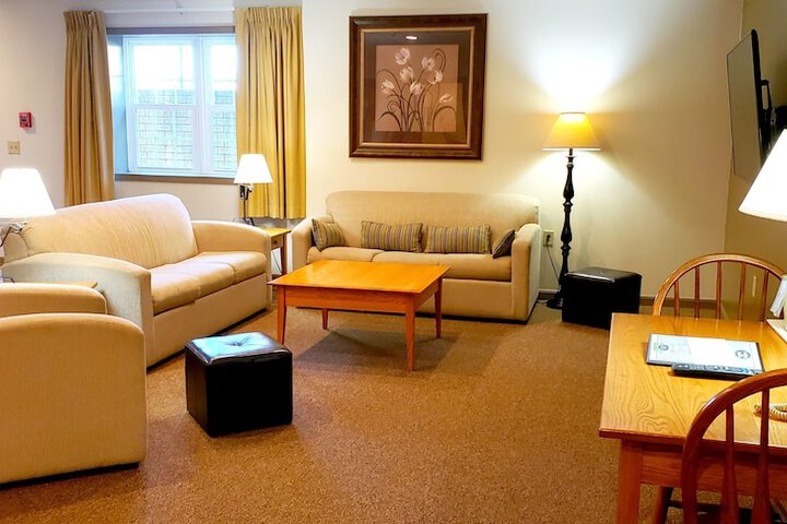 Room 72 of 91