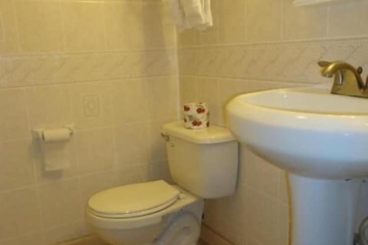 Room 14 of 30