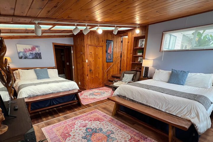 Aloha Junction Bed and Breakfast