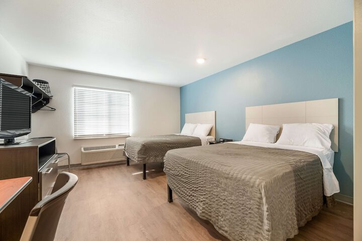 Room 11 of 22