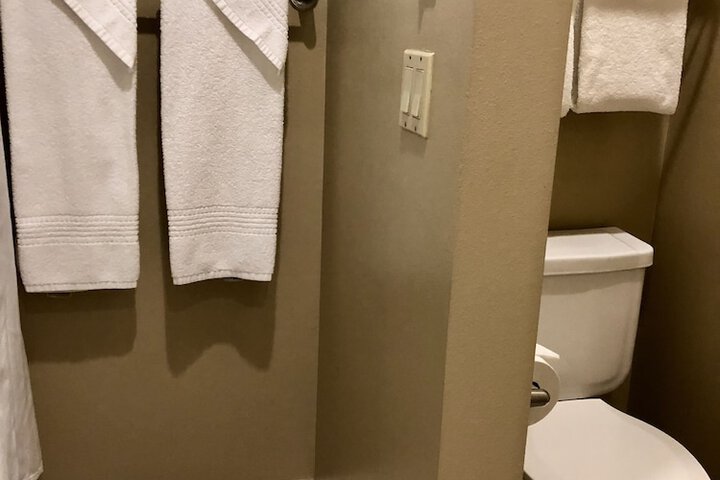 Room 20 of 51