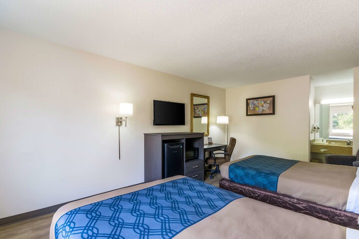 Room 18 of 30