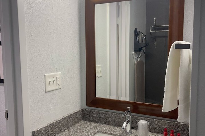 Room 14 of 58
