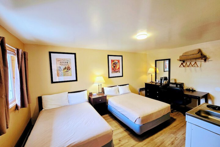 Teton Court Motel