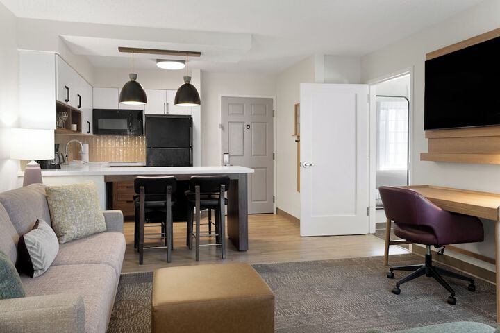 Staybridge Suites Boston - Burlington by IHG