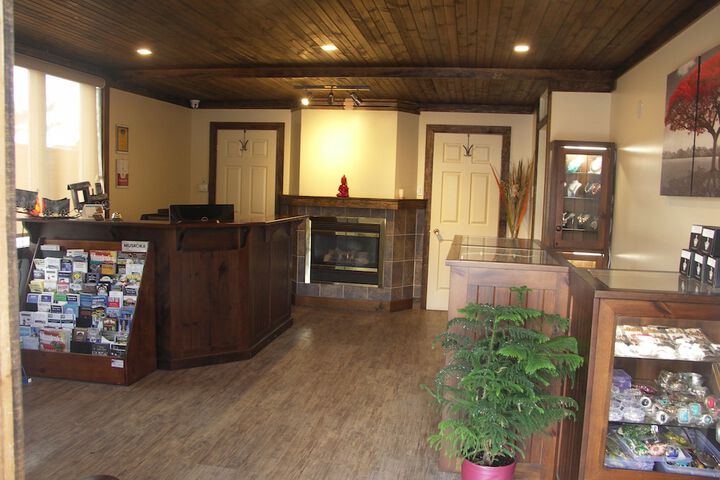 Hotel Interior 11 of 43