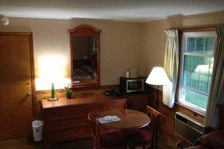 Room 10 of 17