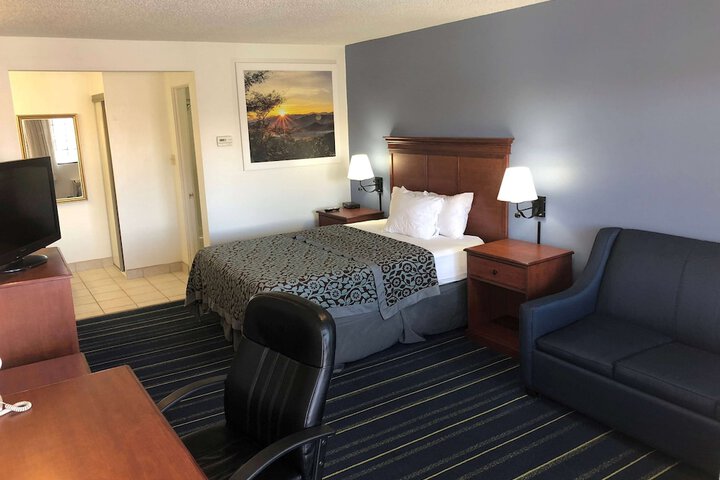 Room 22 of 30