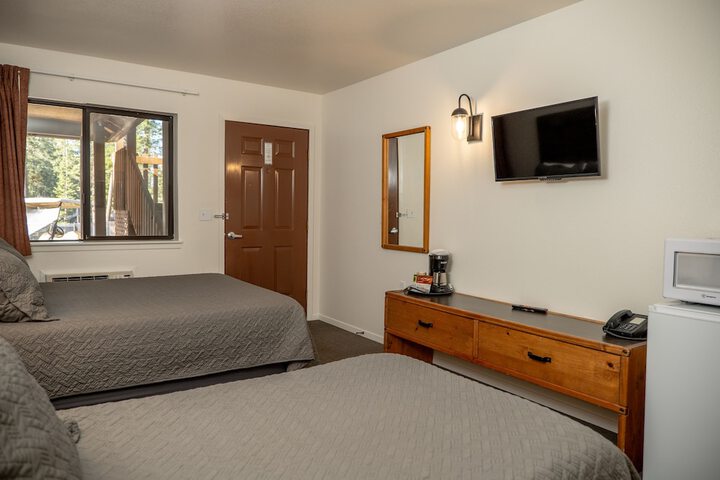 Room 73 of 235