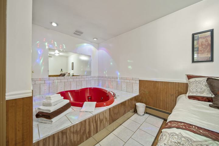 Hot Tub 66 of 66
