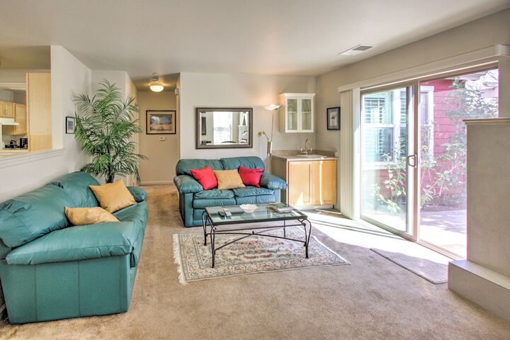 Serene Bungalow-style Home in Point Reyes Station!