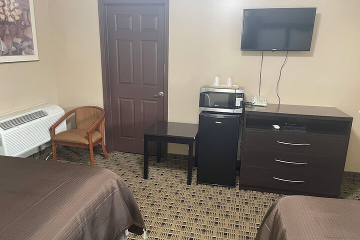 Room 19 of 46