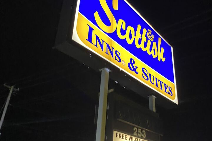 Scottish Inns and Suites