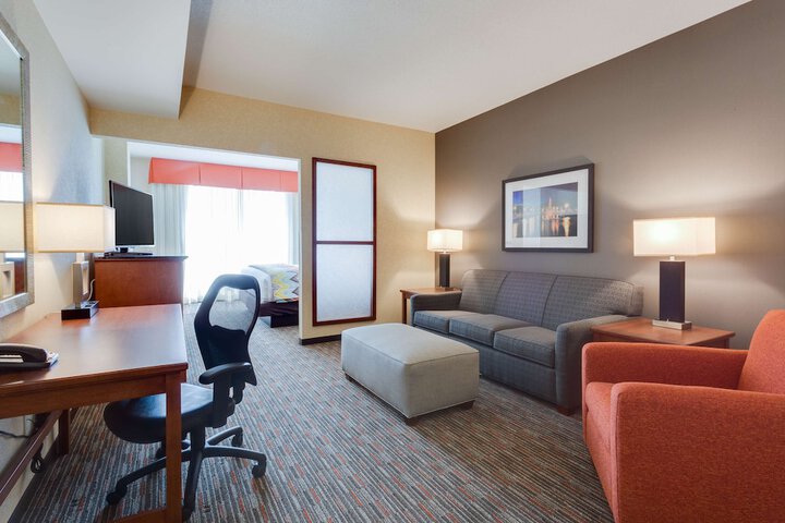 Room 25 of 53