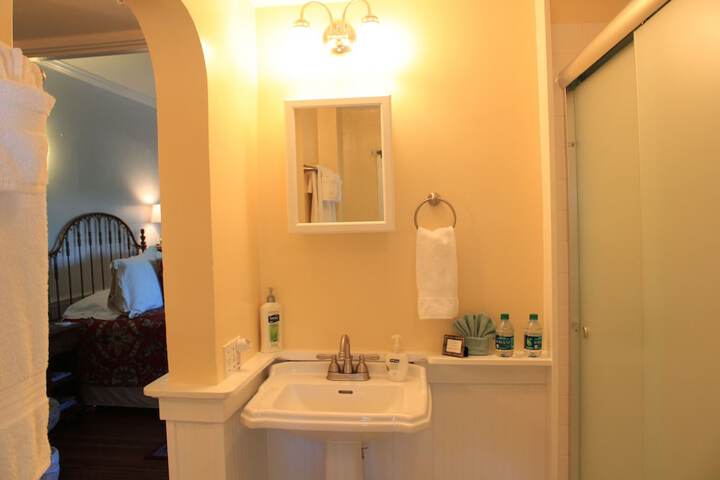 Mount Dora Historic Inn
