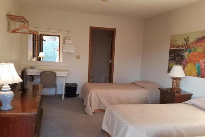 Room 51 of 54