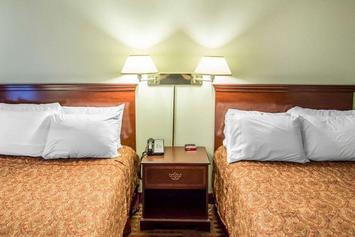 Room 21 of 29