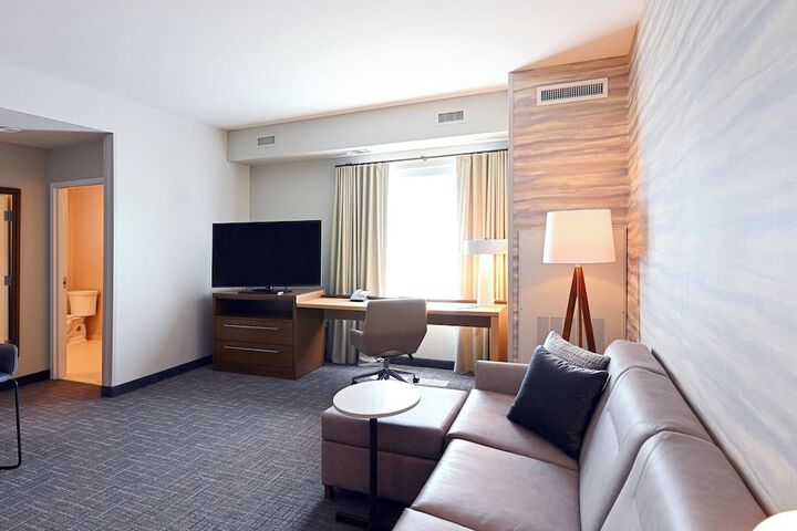 Room 13 of 17