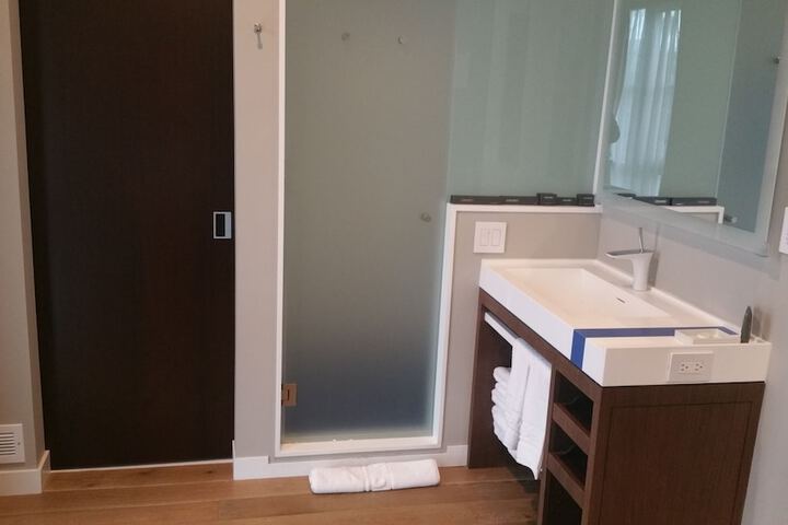 Room 19 of 43