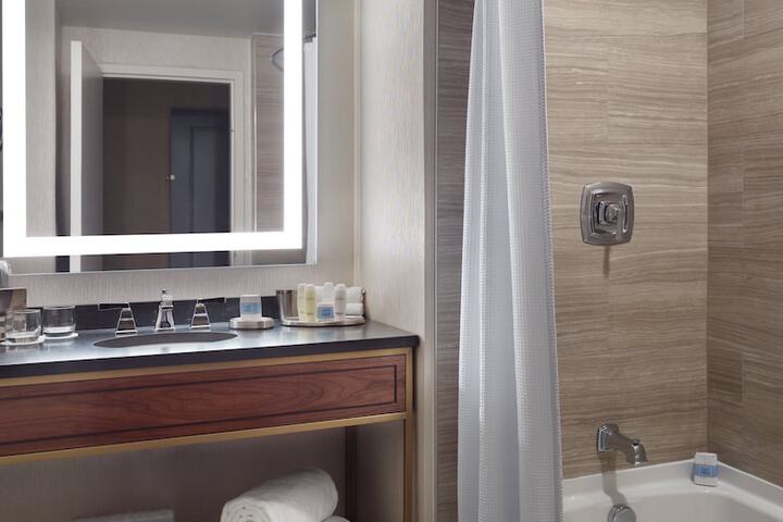 Omni Richmond Hotel