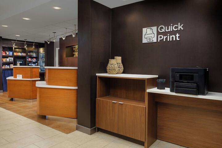 Courtyard by Marriott Salinas Monterey