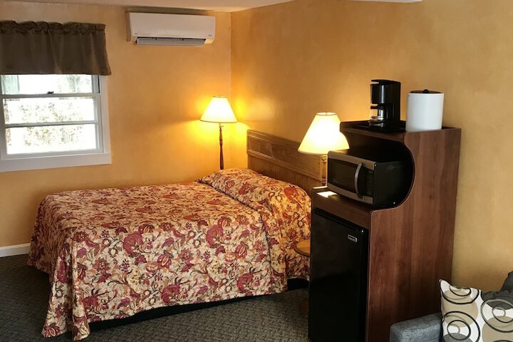 Room 35 of 44