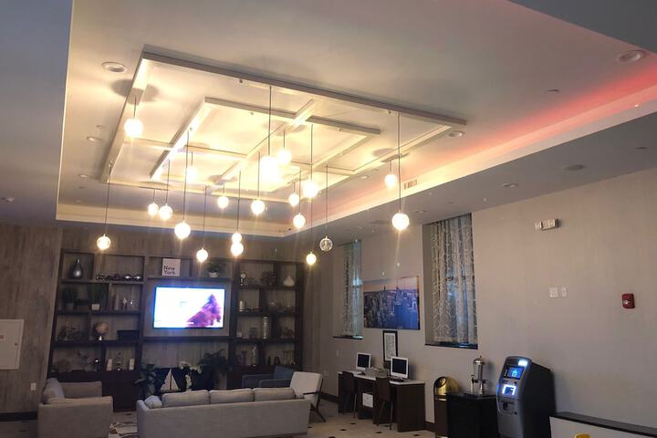 Hotel Interior 10 of 35
