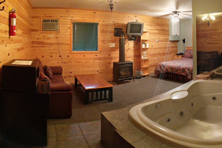 Room 22 of 40