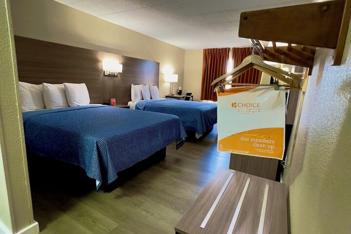 Econo Lodge Willowbrook
