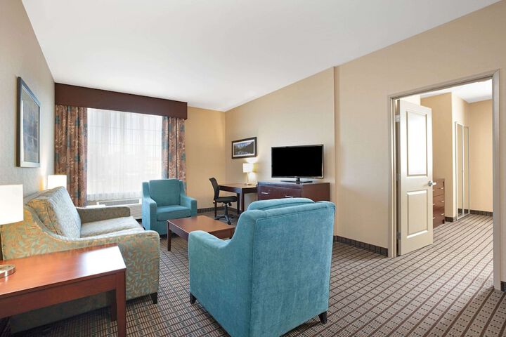 Room 18 of 49