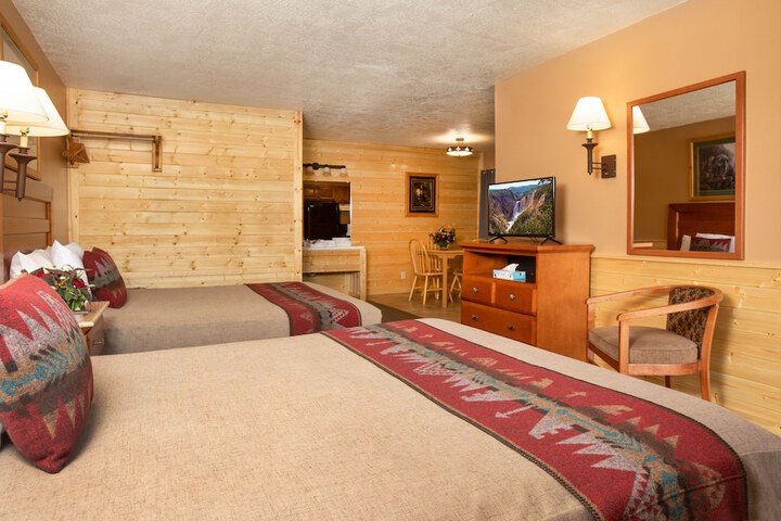 Room 22 of 46