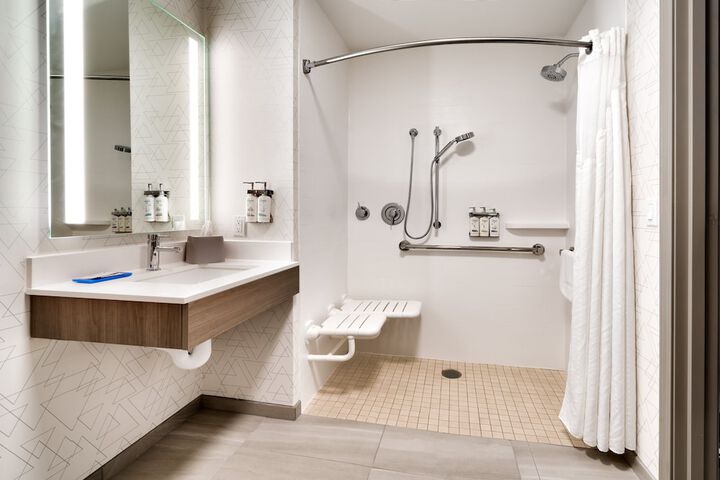 Holiday Inn Express Hotel & Suites Helena by IHG
